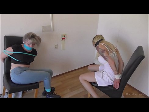 ❤️ Závislá / svázaná a s roubíkem / dáma v nesnázích ☑ Sex video u cs.dickies-shop.ru ☑